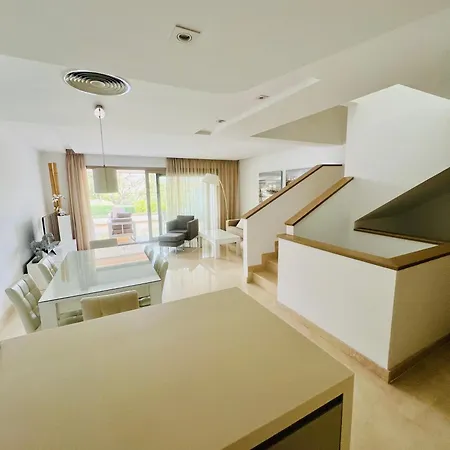 Maison Elegante Au Coeur Du Golf De La Cala Holiday home