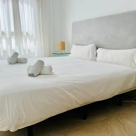 Maison Elegante Au Coeur Du Golf De La Cala Holiday home *